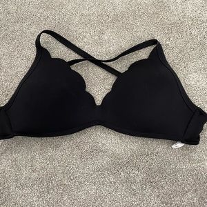 Seafolly Australia Womens bathing suit size top size 12 in a scallop pattern!